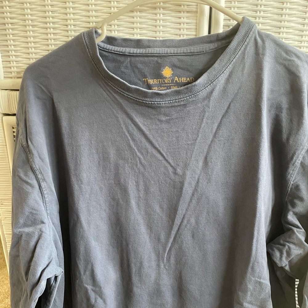 Mens tops
